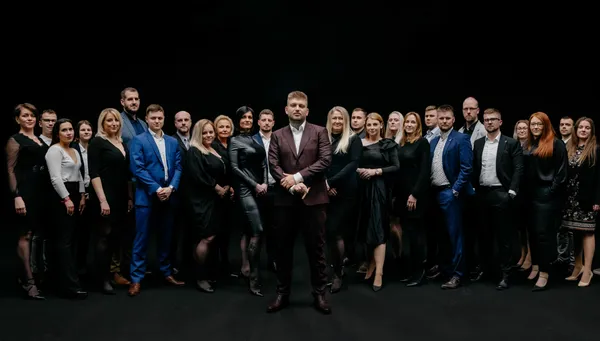 FlipKing: Budování značky Maxima od nuly - case study Point Of View